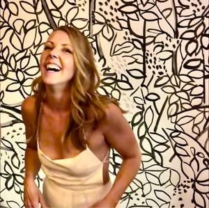 Meet your Posher, Carissa